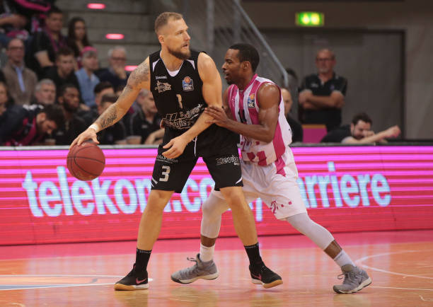 他的7次助 他的7次助