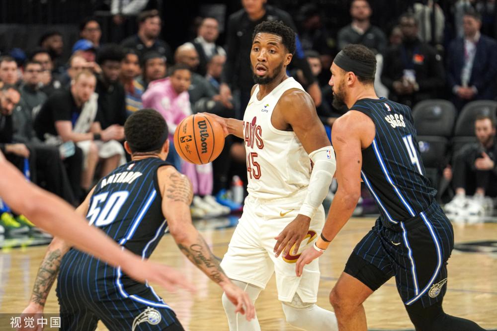 阵容豪华！美网女单8强出炉，8位大满贯决赛选手巅峰对决